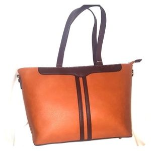 NWT🛍DAILY LG TOTE